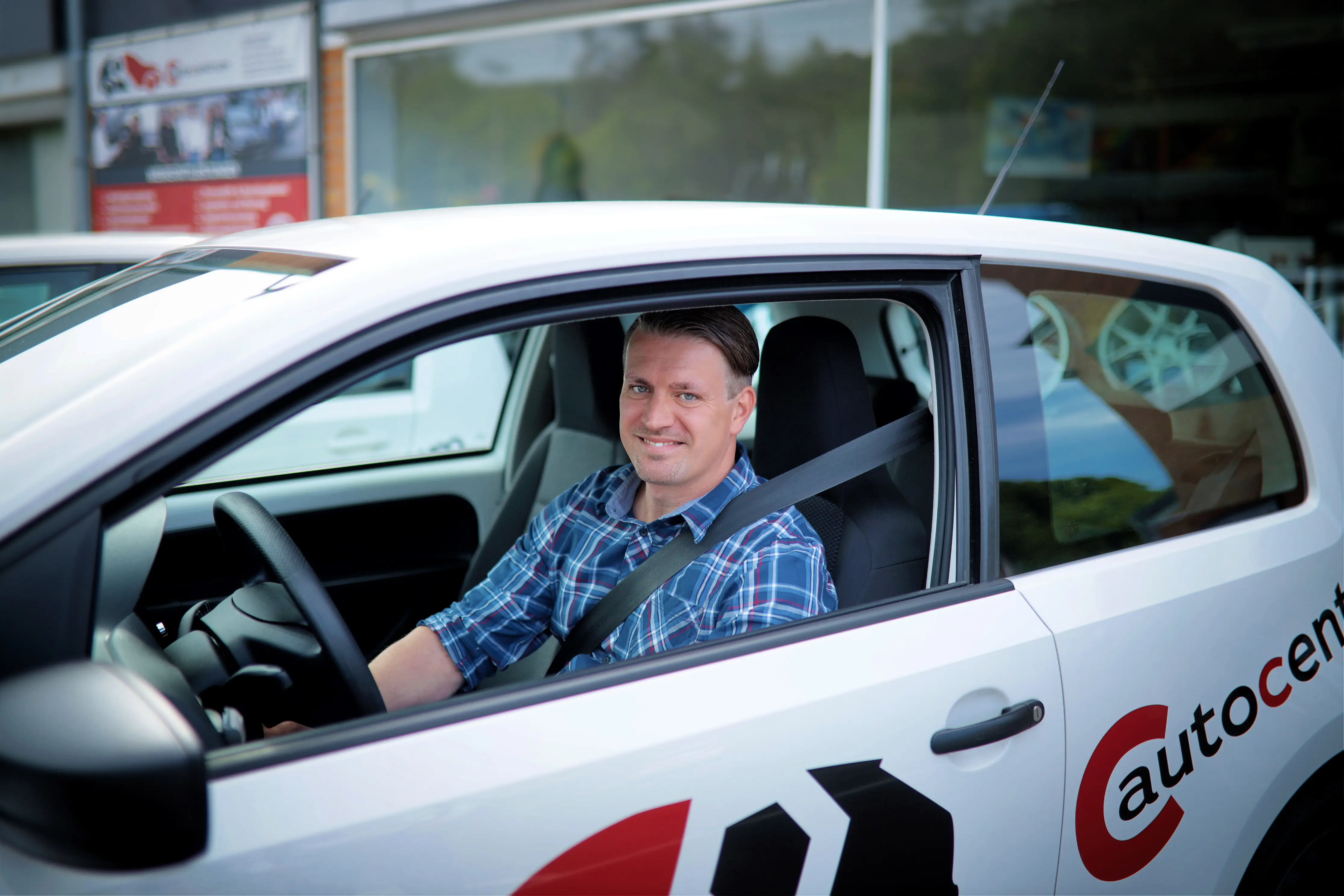 AutoCentrum Gebäude